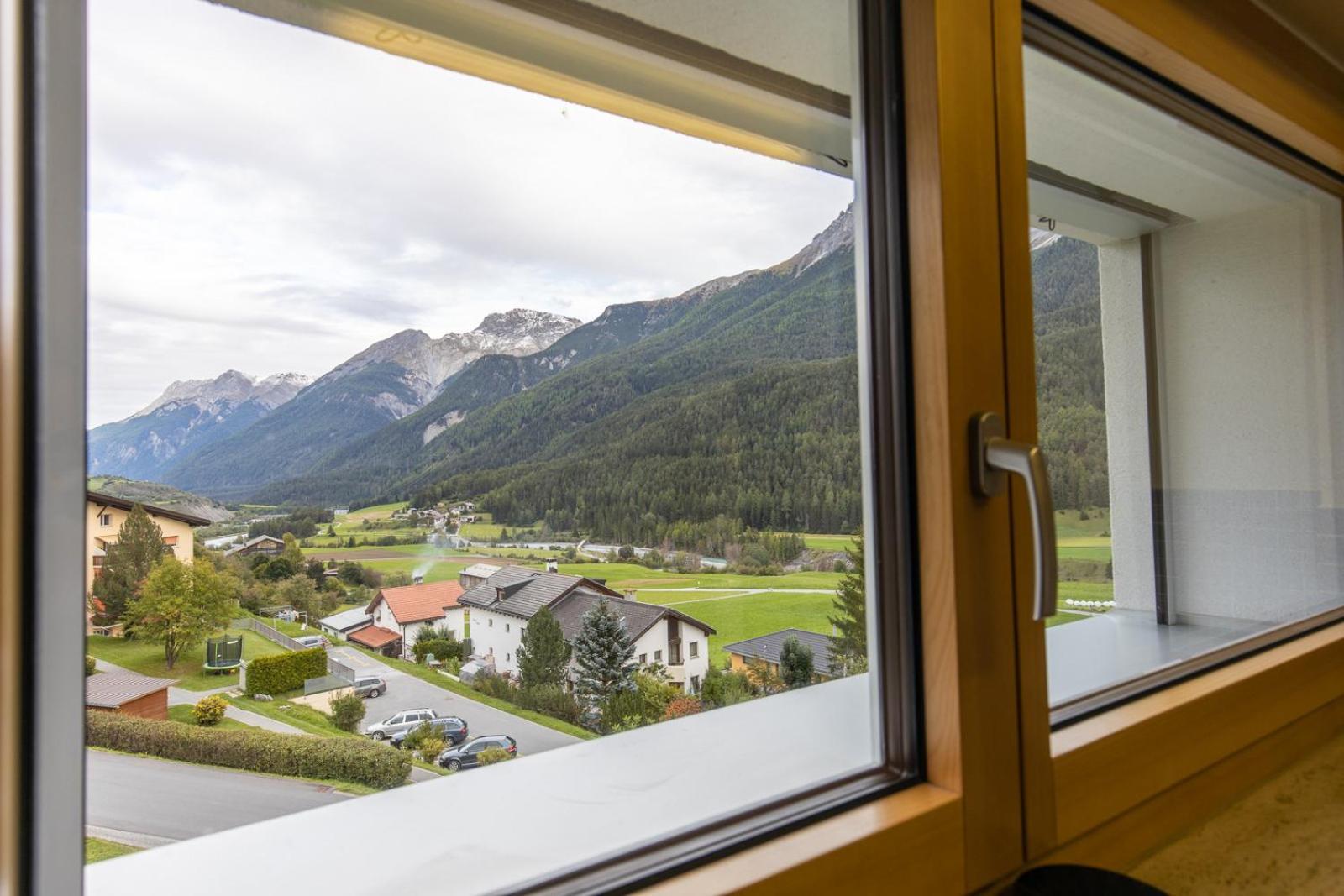 Chasa Vista Lischana Scuol Exterior photo